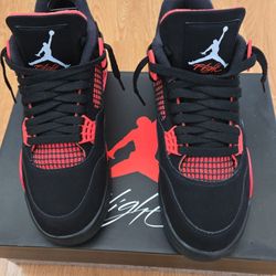 Jordan 4 Red Thunder Size 8