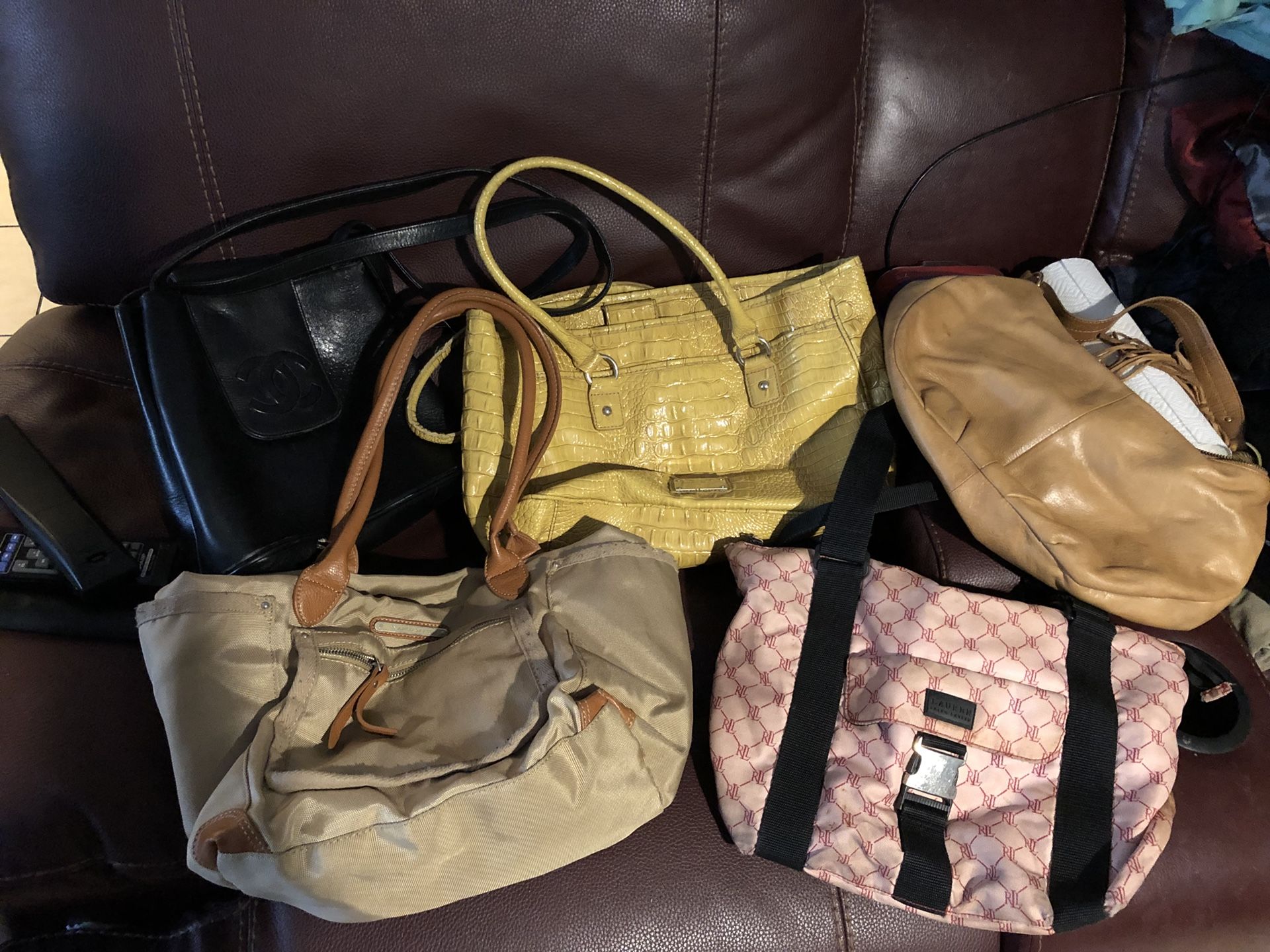 Free 5 women’s bags used