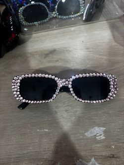Custom made sunglasses