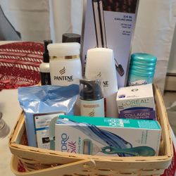 Female Beauty Gift Basket