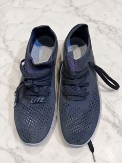 Navy Blue Crocs LiteRide Lace-Up Sneakers -Size 11