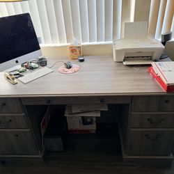 Office Desk