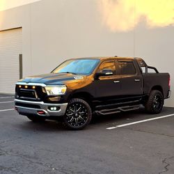 2020 RAM 1500 BIG HORN. 4×4. 