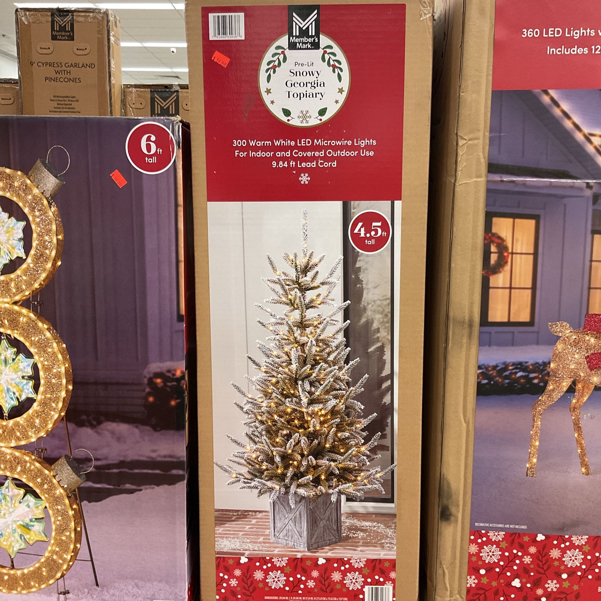 Member’s Mark Pre-lit Snowy Georgia Topiary