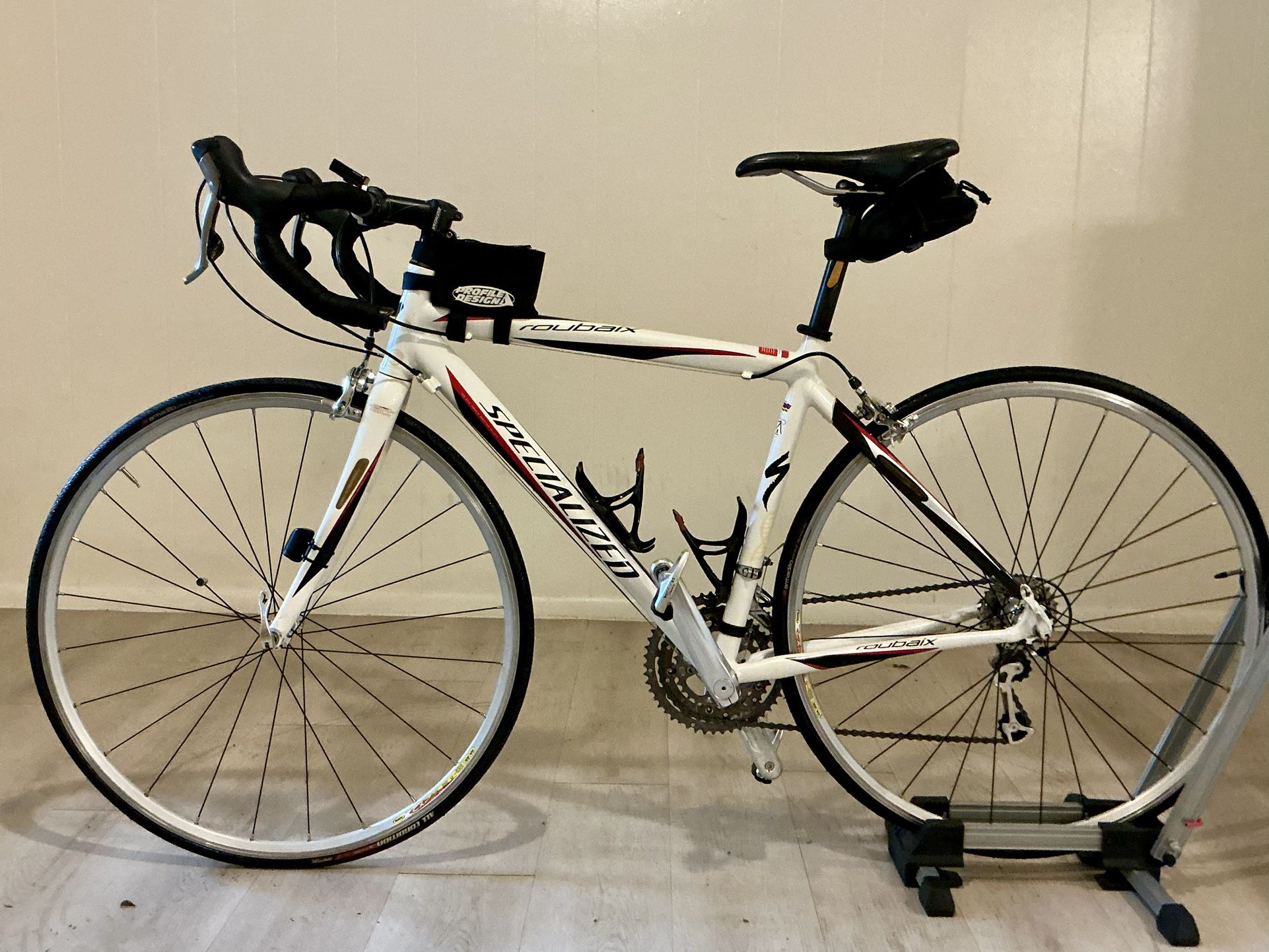 53cm, Specialized Roubaix, 105Group, Carbon ~4’10”-5’9” | One-owner | Loaded (Like New)