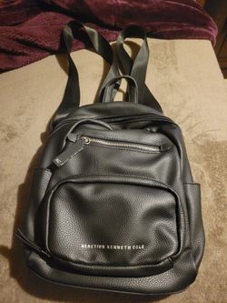 KENNETH COLE REACTION BACKPACK FOR SALE!