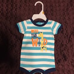Size:   Newborn,   0/3,   3/6,   6/9 Months 