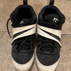 *Free* Kids Softball/Baseball Cleats