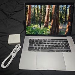 2018 15" Apple Retina MacBook Pro 