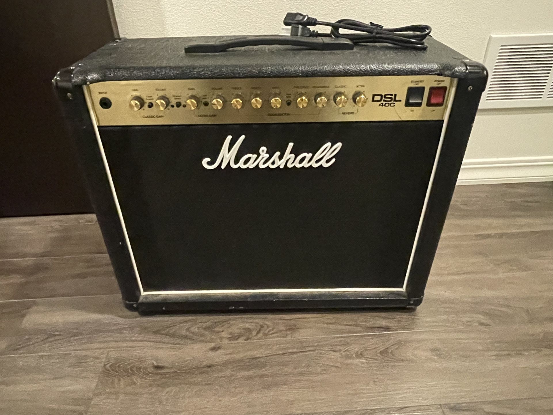 Marshall DSL 40C