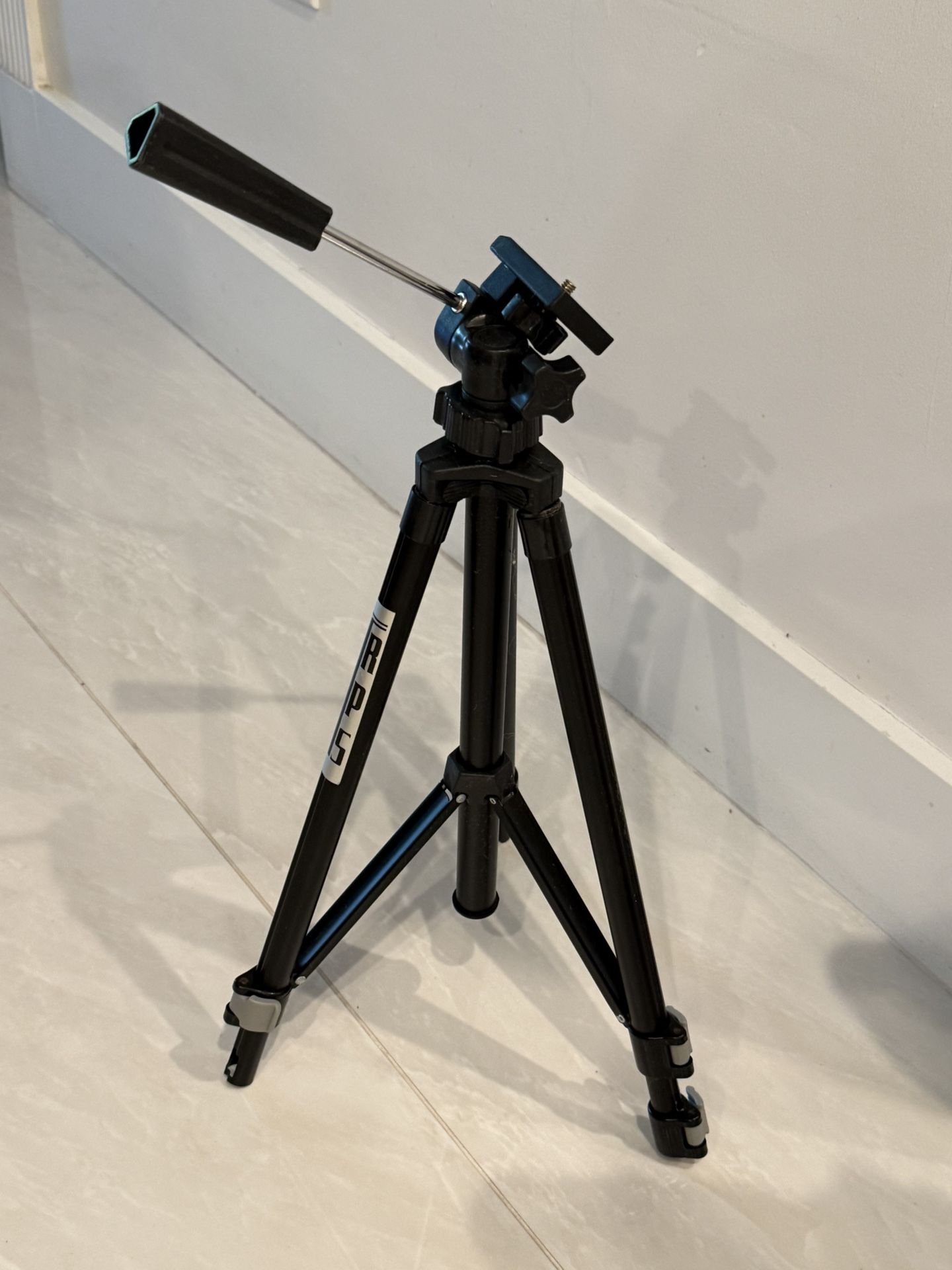 Tripod