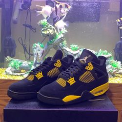 Jordan Retro 4 