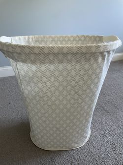 Laundry basket 