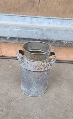 Cute Small Metal Milkcan ( vase size)