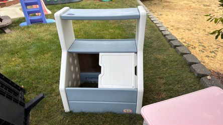 Little Tikes toy box