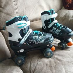 Girls Expandable Roller Skates With Light Up Wheels