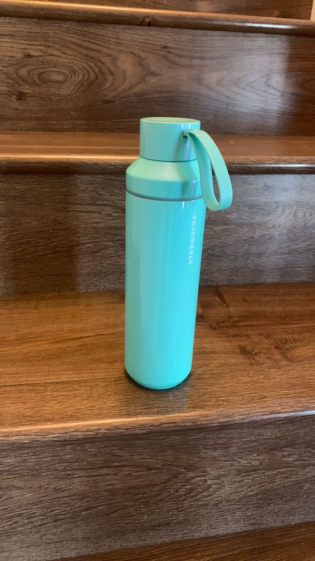 Starbucks stainless steel 2025 vacuum insulated water bottle