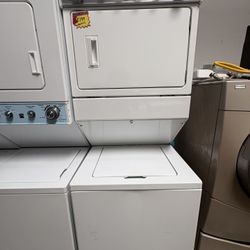 Maytag Stackable Electric 220 Volts