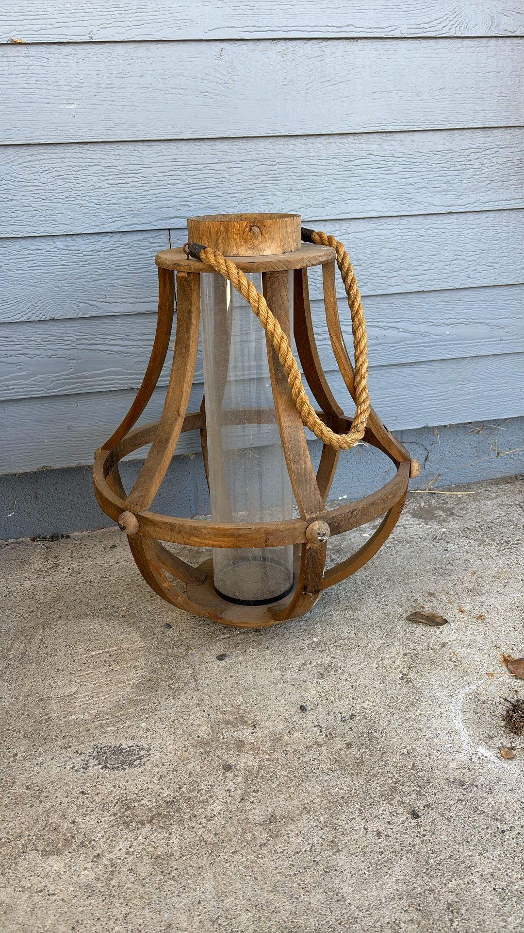 Pier 1 Imports Type Hangling Glass Candle/Light Holder
