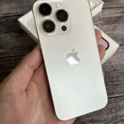 iPhone 15 Pro Unlocked / Liberado 👌 (Different Colors Available)