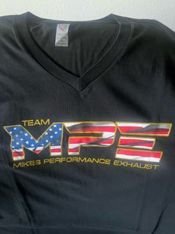 MPE XL 100% Cotton V Neck New!