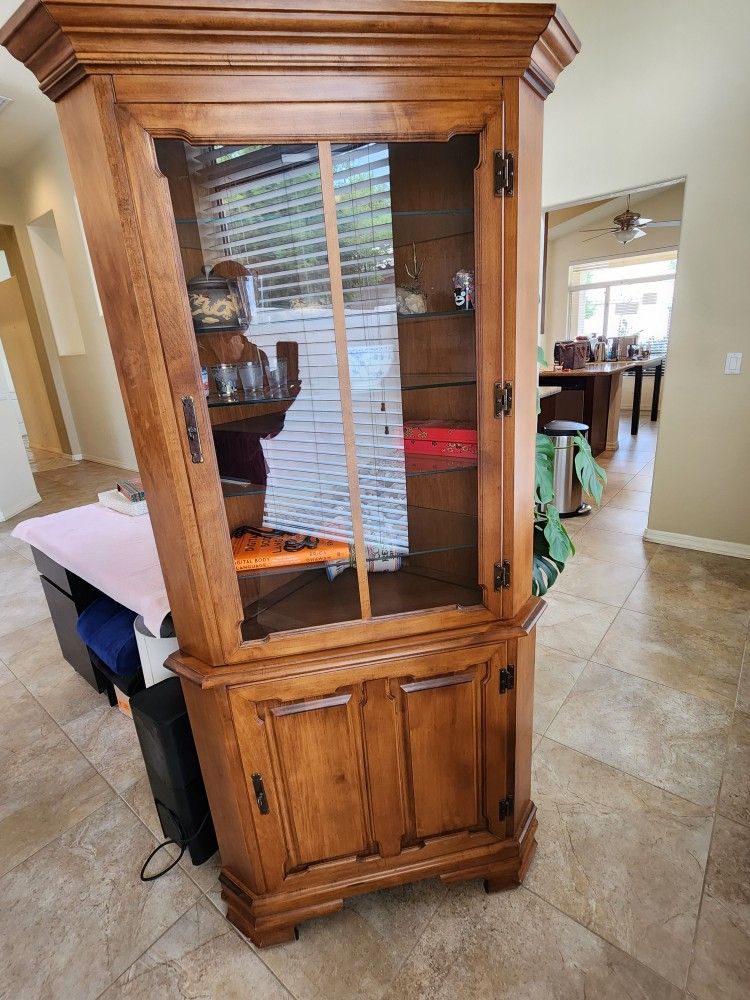 Corner Curio Cabinet