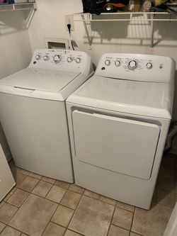 GE Washer & Dryer Set