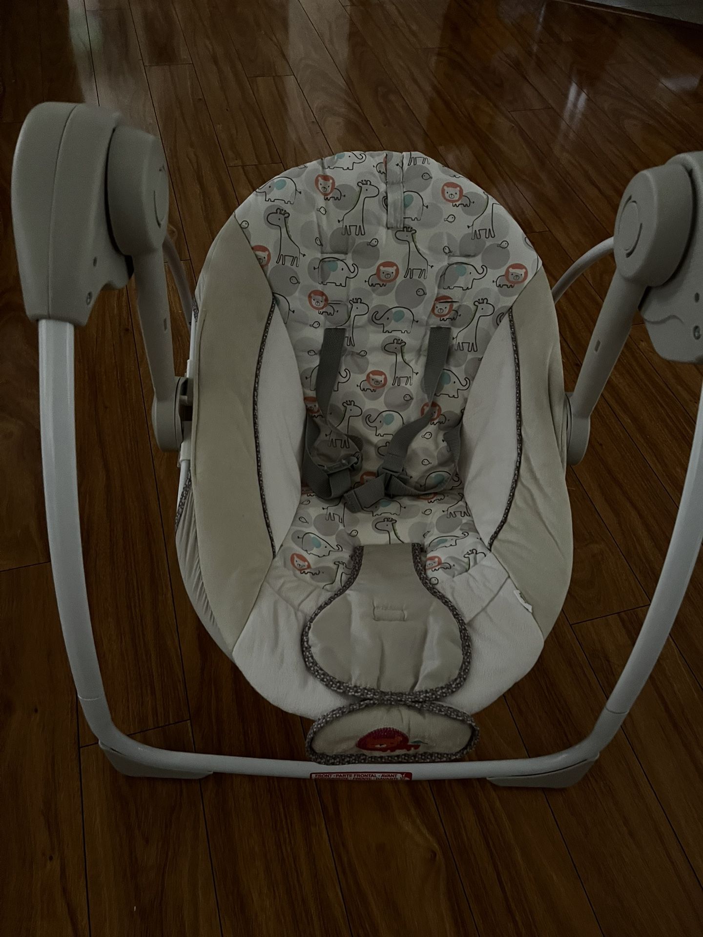 Baby swing