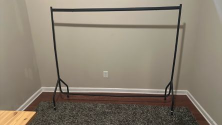 Metal garment rack