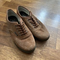 Women’s Brown Suede Vans size 7