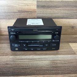 Toyota 4 Runner OEM Radio