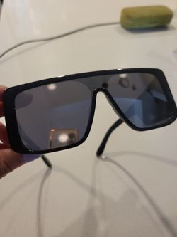 Black Reflective Sunglasses
