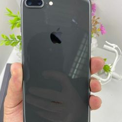 iphone 8 plus 64GB unlocked 