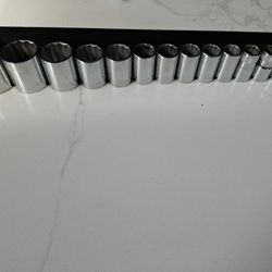 Craftsman Metric Socket Set – V / VV / G Series in Rail