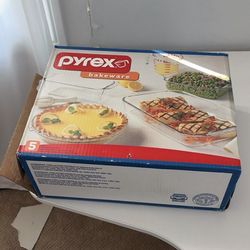 Pyrex Bakeware Set of 3