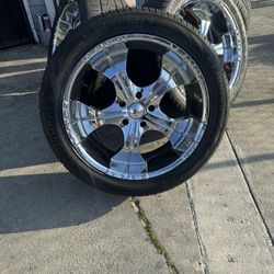Chrome Rims 22inch