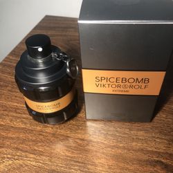Spicebomb Extreme by Viktor & Rolf – 90ml Eau de Parfum (Sealed, New)