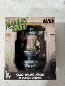 Dodgers Yoda Bobblehead