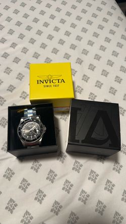Men’s invicta watch