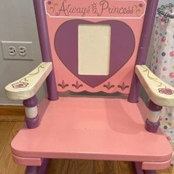 PRINCESS CHAIR 