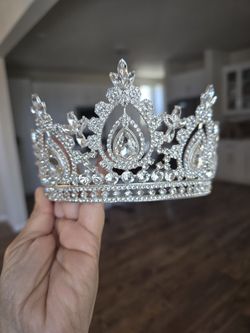 Tiara