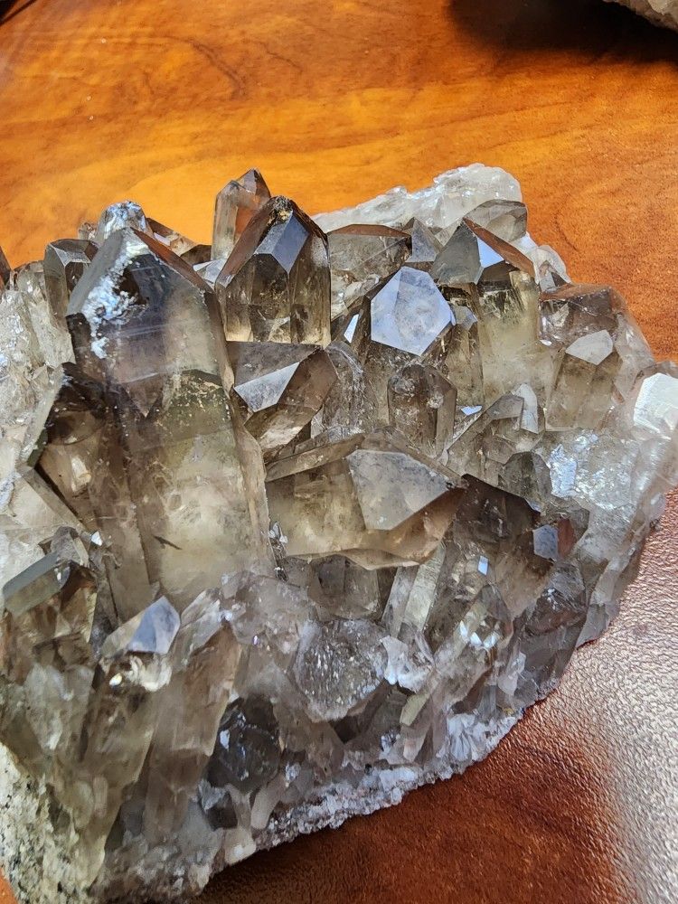 SMOKY QUARTZ