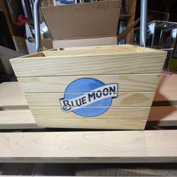 Brand New Wood Crate Style Blue Moon Condiment Caddies/6 Pack Holders with Handle