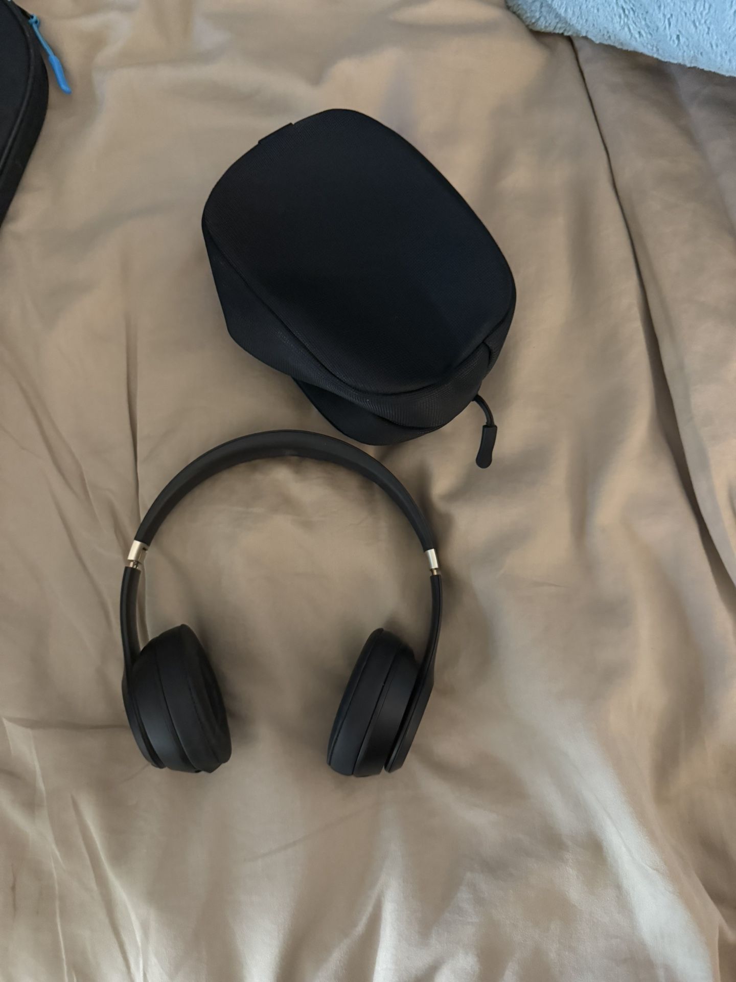 beats solo 4