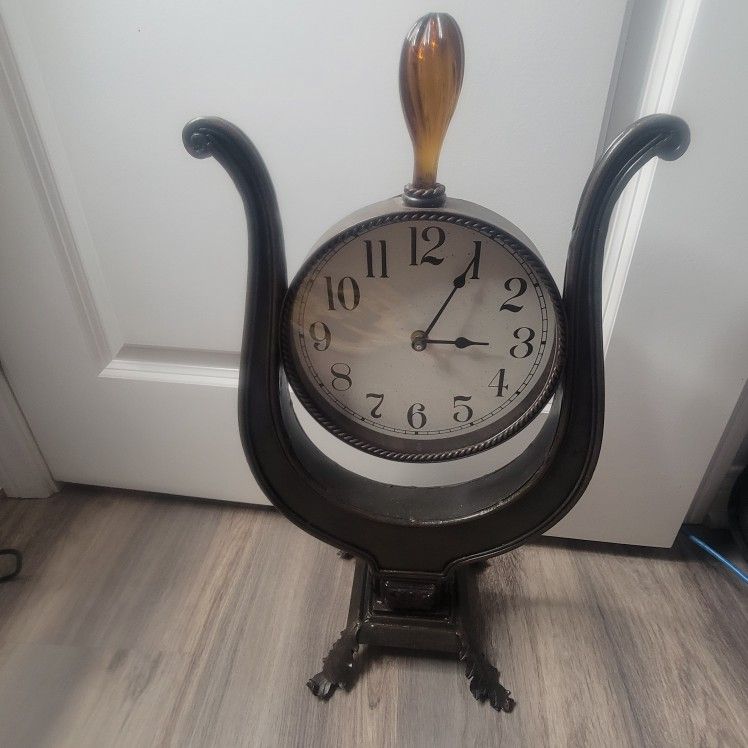 Decorative Clock Metal