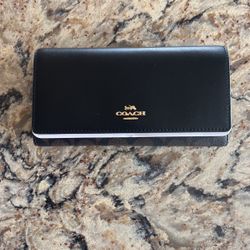 Coach Signature Black And Brown Wallet