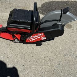 Milwaukee Cut Of Saw 