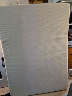 Topper full size mattress
