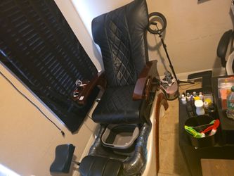 Pedicure Spa Chair – Black Leather – Nail Salon Equipment