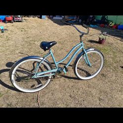 Used beach cruiser hiffy bike ready to ride  good conditions $80 firm